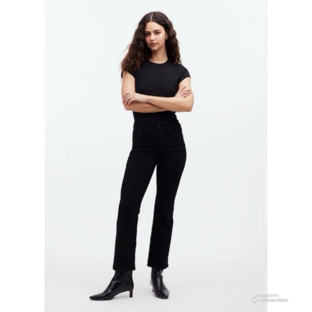 Madewell Black Petite Kick Out Crop Jeans Size 25P NWT Mid-Rise Black Jeans